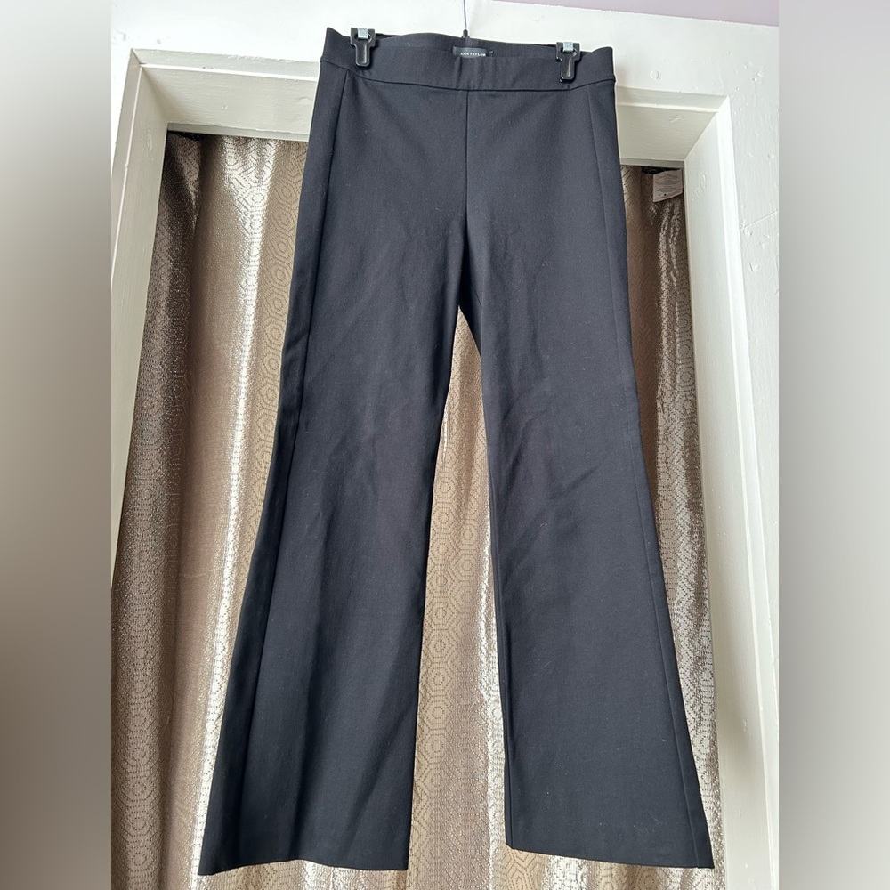 Anna Taylor casual pants size M